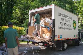 Best Property Management Cleanouts  in Seneca, MO